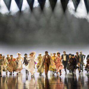 ミュージカル – Broadway Square